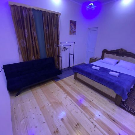 Guesthouse Luka Kutaisi Esterno foto