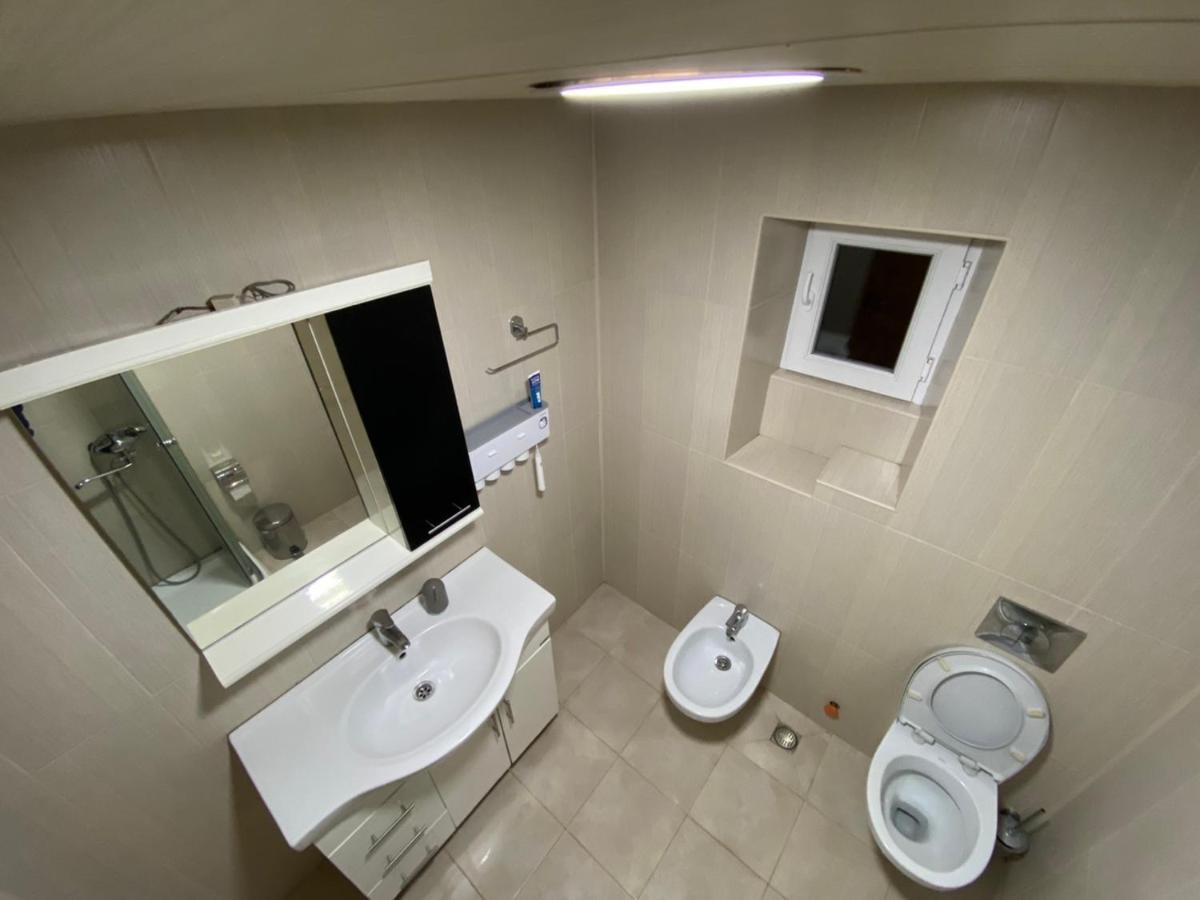 Guesthouse Luka Kutaisi Esterno foto